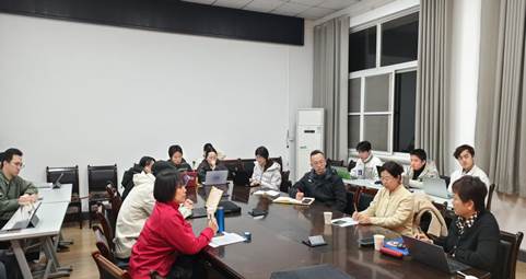 会场前方照